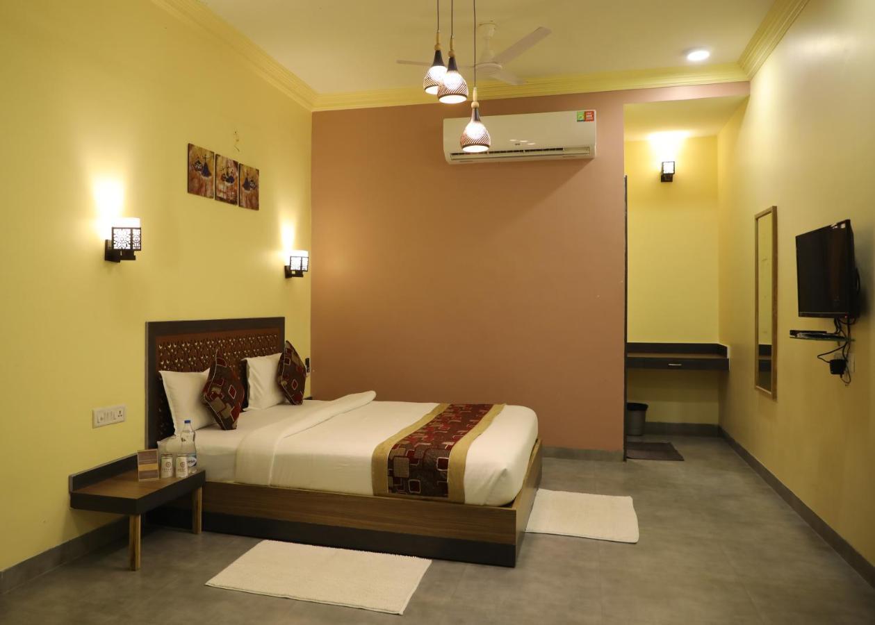 Jaidev Farms And Resort Chhindwāra Eksteriør bilde