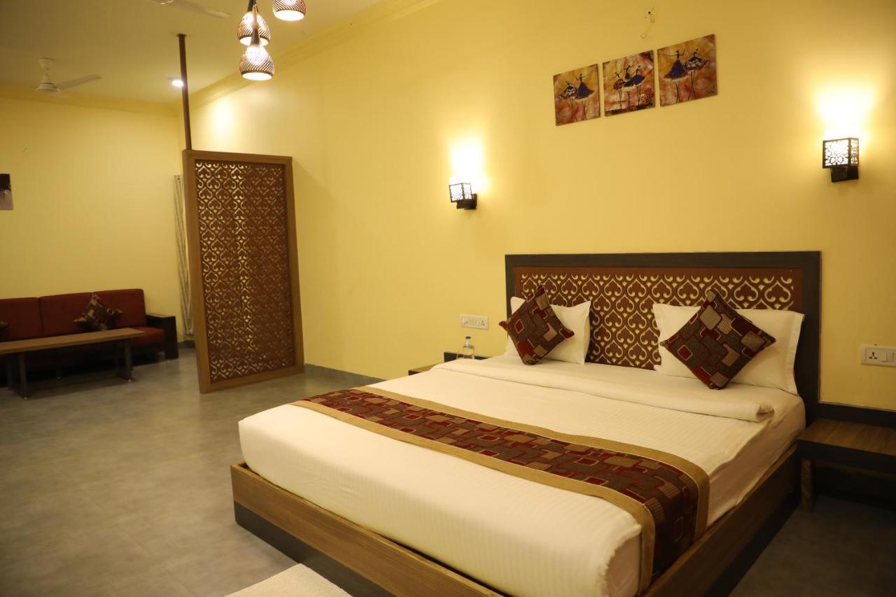 Jaidev Farms And Resort Chhindwāra Eksteriør bilde