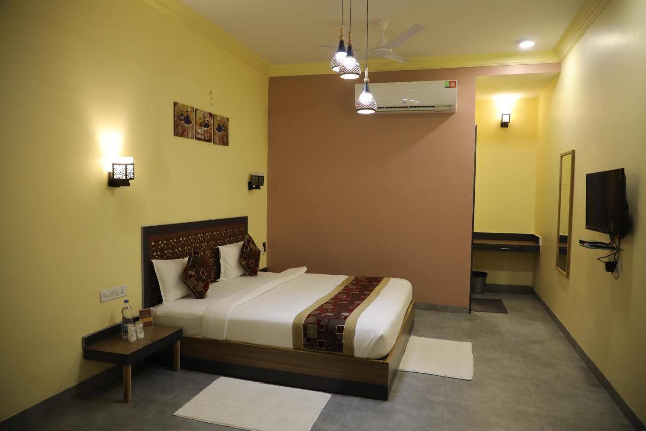 Jaidev Farms And Resort Chhindwāra Eksteriør bilde