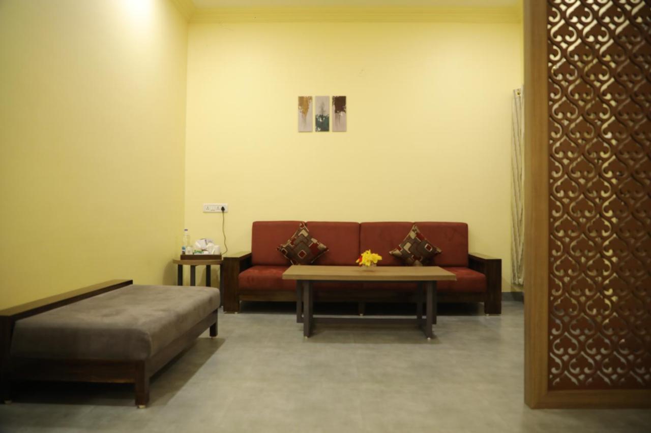 Jaidev Farms And Resort Chhindwāra Eksteriør bilde